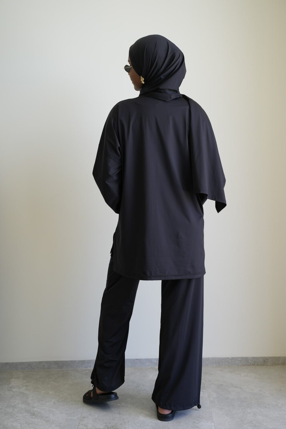 Voile de bain noir – Image 3
